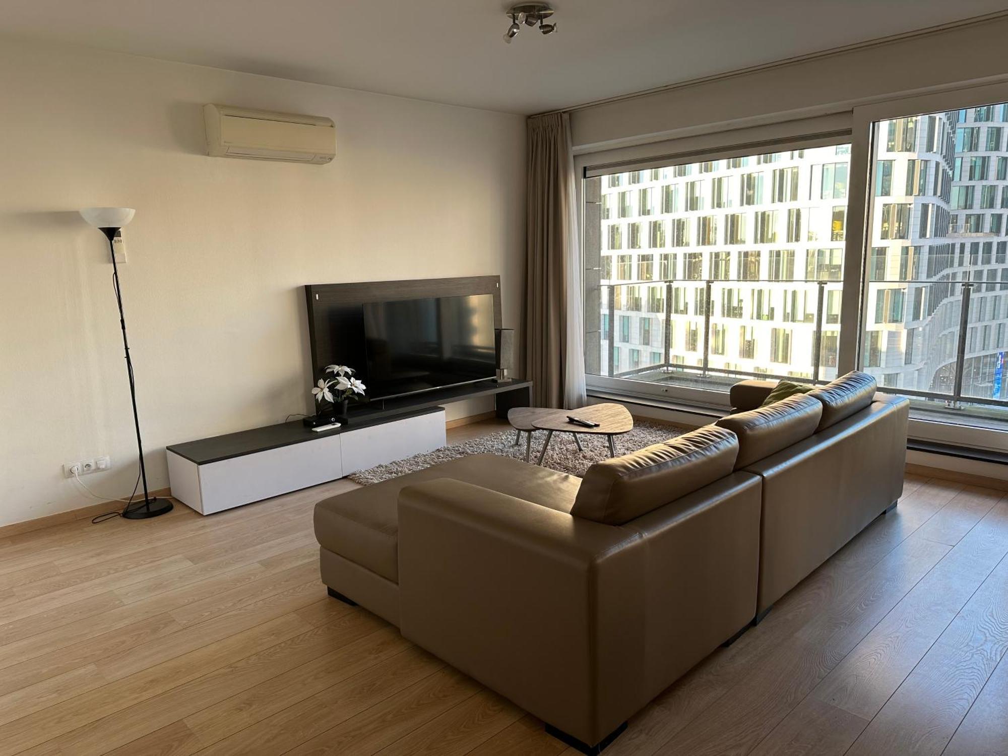 2 Bedroom Apartment In Center With Balcony Bryssel Exteriör bild